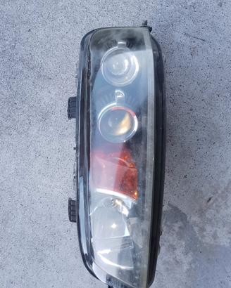 faro FIAT punto 