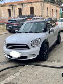 Mini Countryman 2.0  Cooper diesel automatica