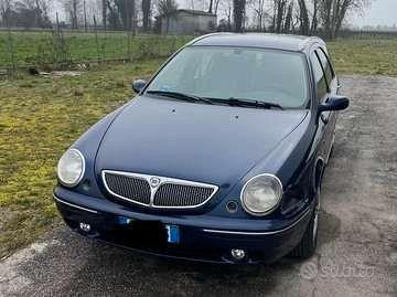 Lancia Lybra 1.9 JTD pezzi di ricambio