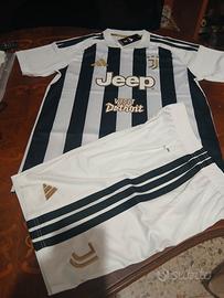 completo juve nuovo con cartellino tg M