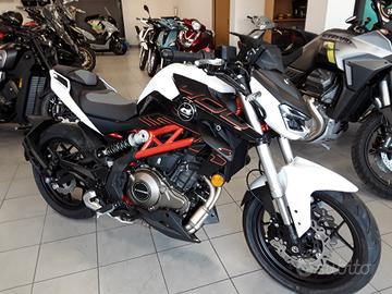 Qj Motor SRK 400 pronta consegna PATENTE A2