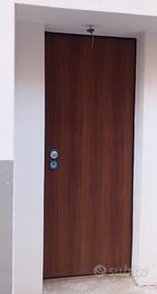 porta blindata Yale 