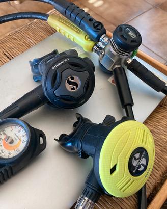 Erogatore Scubapro MK 17