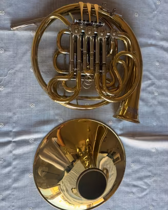 Corno francese Britz con custodia originale