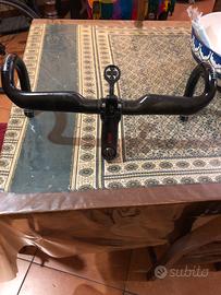 Manubrio carbonio cervel’ e attacco bondrager xxx