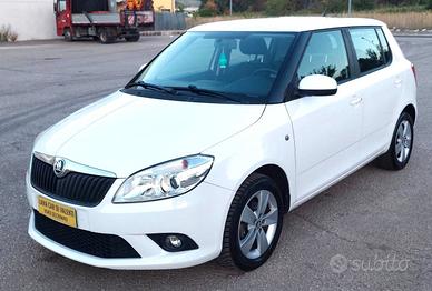 SKODA FABIA 1.2-UNICO PROPRIETARIO-PARI AL NUOVO