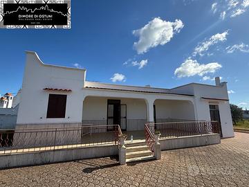 VILLA RED - 150mq - 1km DAL CENTRO ABITATO -OSTUNI