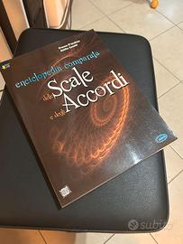 Enciclopedia Comparata delle Scale e degli Accordi