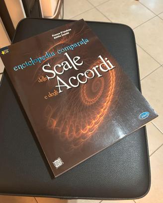 Enciclopedia Comparata delle Scale e degli Accordi