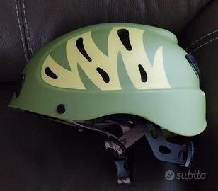 caschetto per arrampicata 