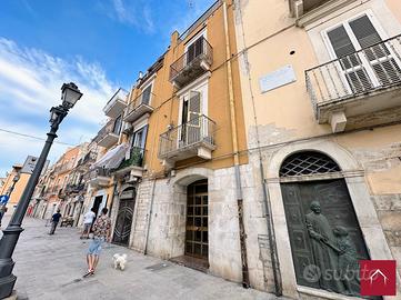 Locale in Corso Vittorio Emanuele n.209