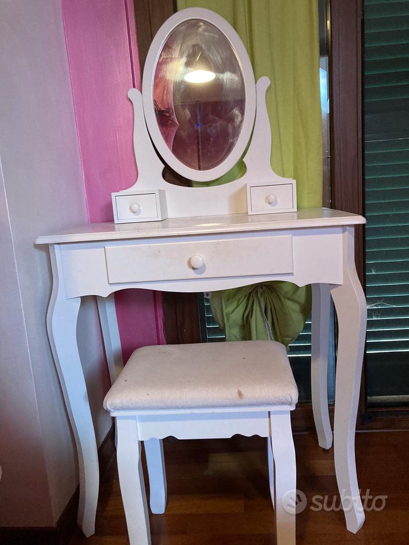 Toilette da trucco shabby - Arredamento e Casalinghi In vendita a Roma