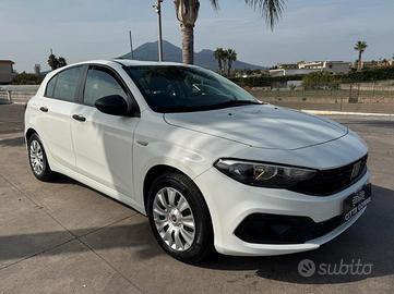 FIAT TIPO 1.3 Mjt 95cv 2022 UNICO PROPRIETARIO