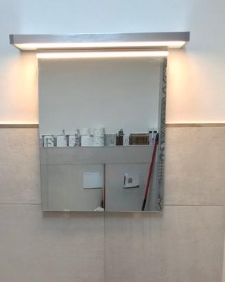 Specchio bagno con luce