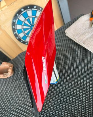 Ducati 955 V2. Anno 2021