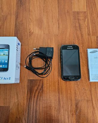 Samsung Galaxy ACE 2 (senza batteria!)