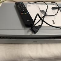 Videoregistratore lettore VHS Loewe