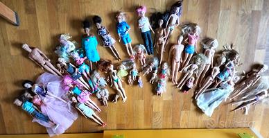 Lotto Barbie e accessori 