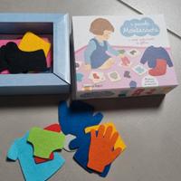 abbina indumenti in feltro montessori