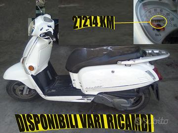 KYMCO LIKE 200 i ANNO 2010 BIANCO x RICAMBI