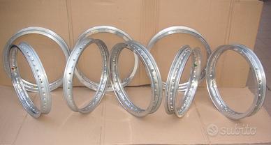 Cerchi nuovi moto epoca Borrani Radaelli