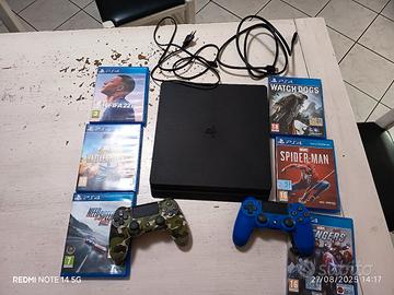 PS4 Slim 500GB + 2 Controller + 6 Giochi