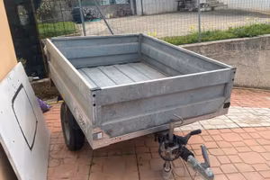 Rimorchio/ Carrello  auto