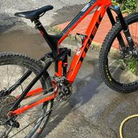 Trek slash 9.8