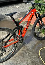 Trek slash 9.8