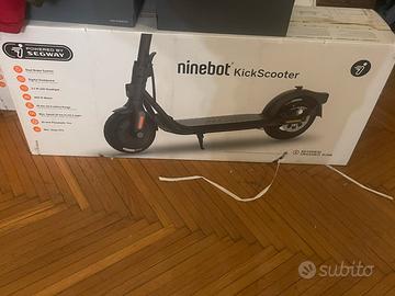 Monopattino segway f25 nuovo marchiato mercedes