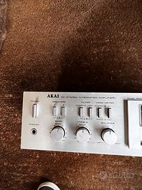 Amplificatore vintage akai
