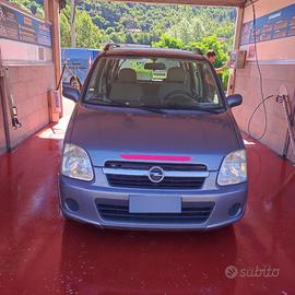 Opel Agila