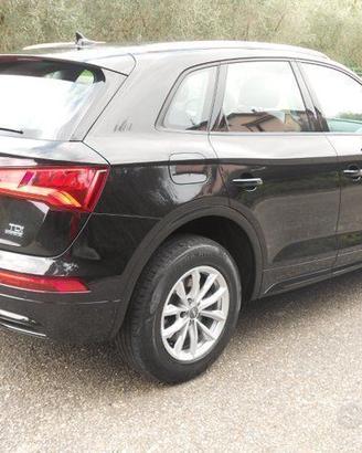 Q5(my'19)2.0TDI,4x4(12mesi di GARANZIA)190cv,E6B