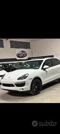 Porsche Cayenne diesel V6 GTS 3000 cc