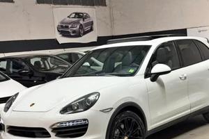 Porsche Cayenne diesel V6 GTS 3000 cc