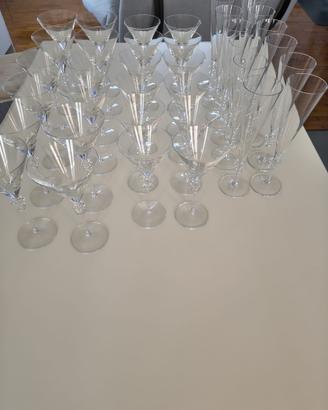 Servizio bicchieri in cristallo STJ