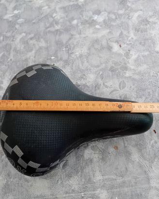 Selle....manubri mtb....coprisella