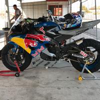 Yamaha R6