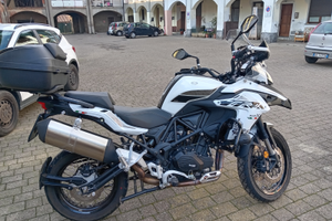 Benelli trk 502