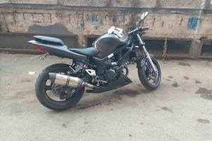 Suzuki SV 650 S - Anno 2001 - 24.000 km