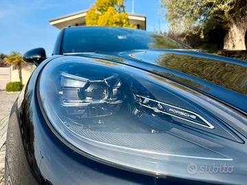 PORSCHE MACAN 2.0 full optionals 2022  COME NUOVA