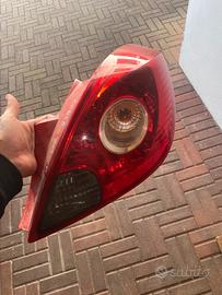 Fanali posteriori opel corsa