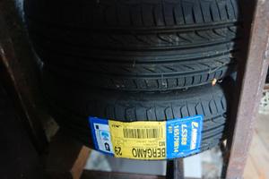 gomme nuove 