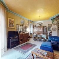 APPARTAMENTO 5 LOCALI CON 3 BAGNI !