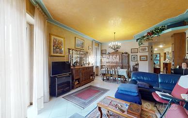 APPARTAMENTO 5 LOCALI CON 3 BAGNI !