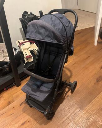 Passeggino Inglesina blu denim con capotta