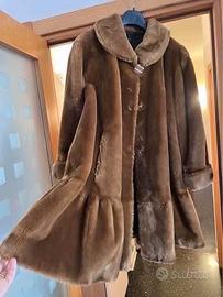 Pelliccia ecologica beige