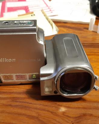 Nikon Coolpix S4