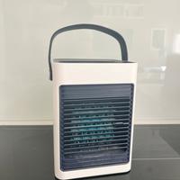 Ventilatore con ventola di raffreddamento