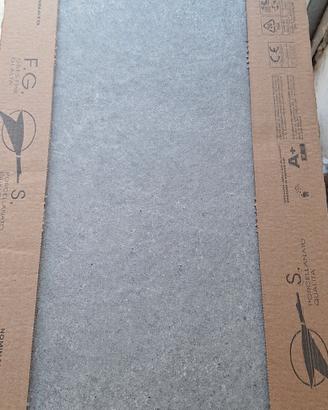 piastrelle grige per esterno.interno